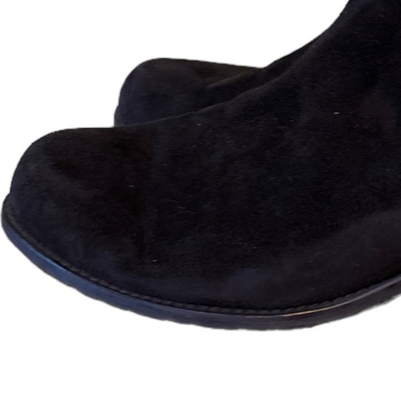Stuart Weitzman Easy On Reserve Bootie - Picture 9 of 16